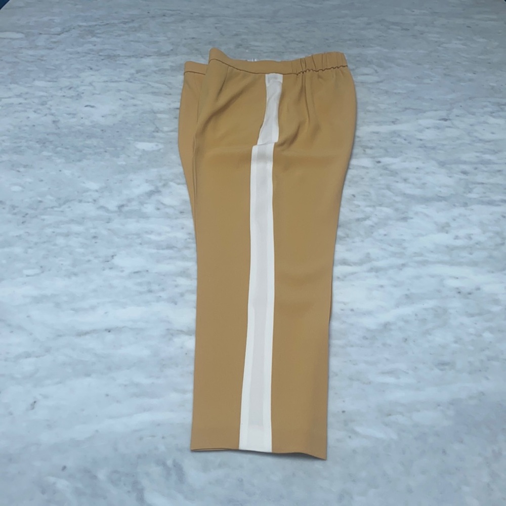 Aritzia Babaton size 4 mustard dress pant